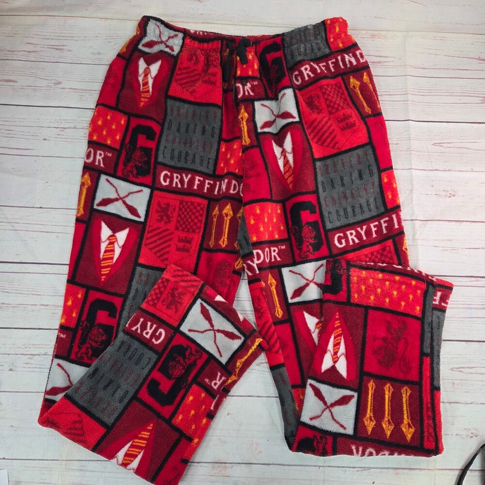 Harry Potter Gryffindor Women's Medium Fuzzy Pajama Lounge Pants